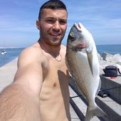 Benjamin bat son record - Dorade Surfcasting