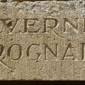 Chaumont (Commune de Noyers-Pont-Maugis, Ardennes) : inscriptions sur les maisons - Le blog de François MUNIER