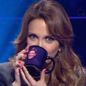 Hélène Ségara et Cyril Hanouna dans Qui veut gagner des millions ?