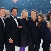 Hélène Ségara dans Les coups de coeur de Noël d'Alain Morisod - Le Monde de Cémyprod
