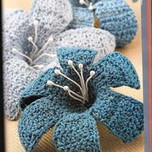 Fleurs au crochet avec la grille