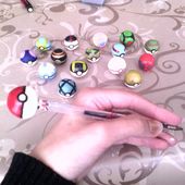 tuto gratuit : Mini pokeballs pour crayon - crea.vlgomez.photographe.over-blog.com