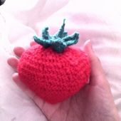 tuto gratuit : fraise au crochet - crea.vlgomez.photographe.over-blog.com