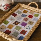 Mini scrap quilt pour un plateau - Le marquoir d'Elise