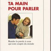 "Ta main pour parler" adresses en Bretagne