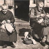 La dentelle à Craponne - L'Auvergne Vue par Papou Poustache