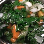 Soupe fanes de carottes, blettes, carottes, courge, oignon - Les recettes d'Alicia