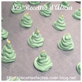 Meringues sapins cœur chocolat - Les recettes d'Alicia