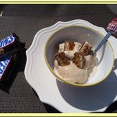 Glace aux Snickers