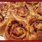 Brioche salée Garnie de Chorizo et Lomo - Oh, la gourmande..