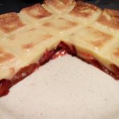 Clafoutis aux prunes avec le moule tablette de Demarle - Mes Meilleures Recettes Faciles