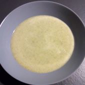 Velouté de courgettes au boursin - Mes Meilleures Recettes Faciles