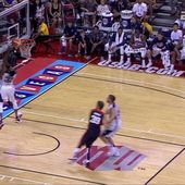 Le basketteur Paul George se brise la jambe en deux pendant un match ! (vidéo)