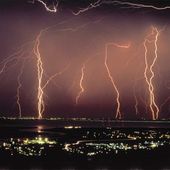 Green Energy Smackdown: Pulling Electricity From Thin Air - Dare to be better ? OK ! - OOKAWA Corp.
