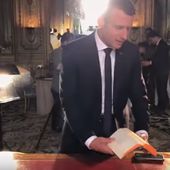 Voilà un Président de la République (Emmanuel MACRON) qui prend l'image au serieux ?! - OOKAWA Corp.