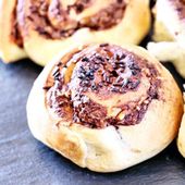 Rolls aux noisettes et au chocolat carambar