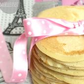 | Crêpes au lait d'amande moelleuses | - Les gourmands {disent} d'Armelle