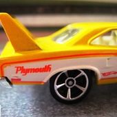 LES MODELES PLYMOUTH - LMPLY - car-collector