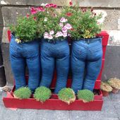 Recyclage : Jeans popotins pots de fleurs - Images du Beau du Monde