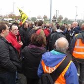 Wissous : grève au plus grand centre de tri postal de France! - Front Syndical de Classe