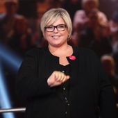 Money Drop : des proches de candidats dans le public, et une table des clés. - LeBlogTvNews