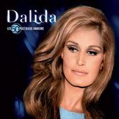 A Paris, le Palais Galliera rend hommage à Dalida en exposant sa garde-robe. - Leblogtvnews.com