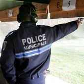 Cazeneuve refuse d'aligner la "légitime défense" des gendarmes aux policiers nationaux et municipaux - Syndicat de la Police Municipale N°1 / SDPM