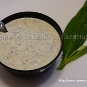 Sauce au yaourt grec à l'ail des ours et moutarde ancienne - Cuisine gourmande de Carmencita