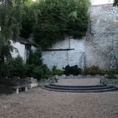Non à la transformation du square des remparts en logements sociaux - Vierzonitude