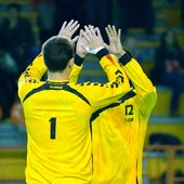 N1 CHAMBERY2 fait chuter SEMUR-EN-AUXOIS 08112014 - à la force du bras