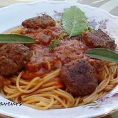 Spaghettis sauce tomate aubergines - Le Sésame Des Saveurs