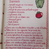 Livre Recettes Brodées de Mamigoz : Le Poulet Basquaise - Chez Mamigoz