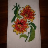 Etui brodé motif fleur pour I Pad - Chez Mamigoz