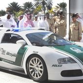 Les incroyables voitures de police de Dubai - Ultimate Supercars