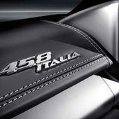 Une remplaçante pour la Ferrari 458 italia - Ultimate Supercars