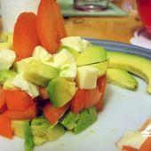 Recette bio : Tartare d'avocat, tomate et mozzarella - Les Gralettes