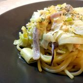 Recette : spaghettis au saumon et fondue de poireaux - Les Gralettes