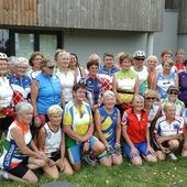 Une équipe ravie (3) - Cyclotourisme = Loisir, Sport, Découverte et Convivialité