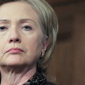 Hillary Reine de la Guerre : la feuille de route - MOINS de BIENS PLUS de LIENS