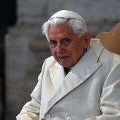 Une promenade dans les chiffres du Vatican - MOINS de BIENS PLUS de LIENS