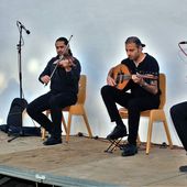 2. Veitshöchheimer Sommerkonzert im Synagogenhof mit Roman Bunska & Jisr - eine stimmungsvolle musikalische Brücke zwischen Orient und Okzident mit syrischen Gästen - Veitshöchheim News