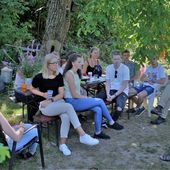 Ein lehrreicher Ausflug in Sachen Naturheilkunde von P-Seminaristen des Gymnasiums in den Veitshöchheimer Bürgergarten - Veitshöchheim News