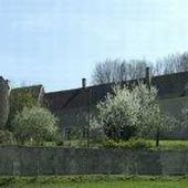 La Commanderie Saint-Jean à Artins (1) - Le Mille-Pattes