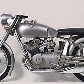La premiére 500 MV 4 à 65 ans - frico-racing-passion moto
