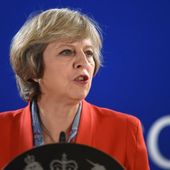 Theresa May somme le Parlement d'accepter le vote en faveur du Brexit - Ça n'empêche pas Nicolas