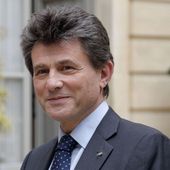 Quand ce bon docteur Fillon modifie son ordonnance sur la Sécu... par Jean LEVY - Ça n'empêche pas Nicolas