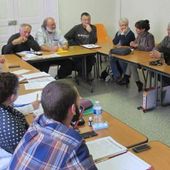 FRANCE INSOUMISE : j'ai survécu aux "réunions de circonscription"... (Le témoignage de Descartes sur son blog)