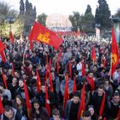 GRECE : La procédure judiciaire provocatrice, attentée par les nazis contre le maire communiste, Kostas Peleditis, a été mise en échec