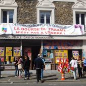VILLEJUIF (Val-de-Marne) : des SYNDICALISTES ont occupé la mairie pour dénoncer la vente de la BOURSE du TRAVAIL