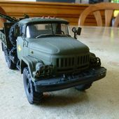 Camion ZIL 131 avec canon anti-aérien ZU-23-2 au 1/43 (par Hervé C.) -
